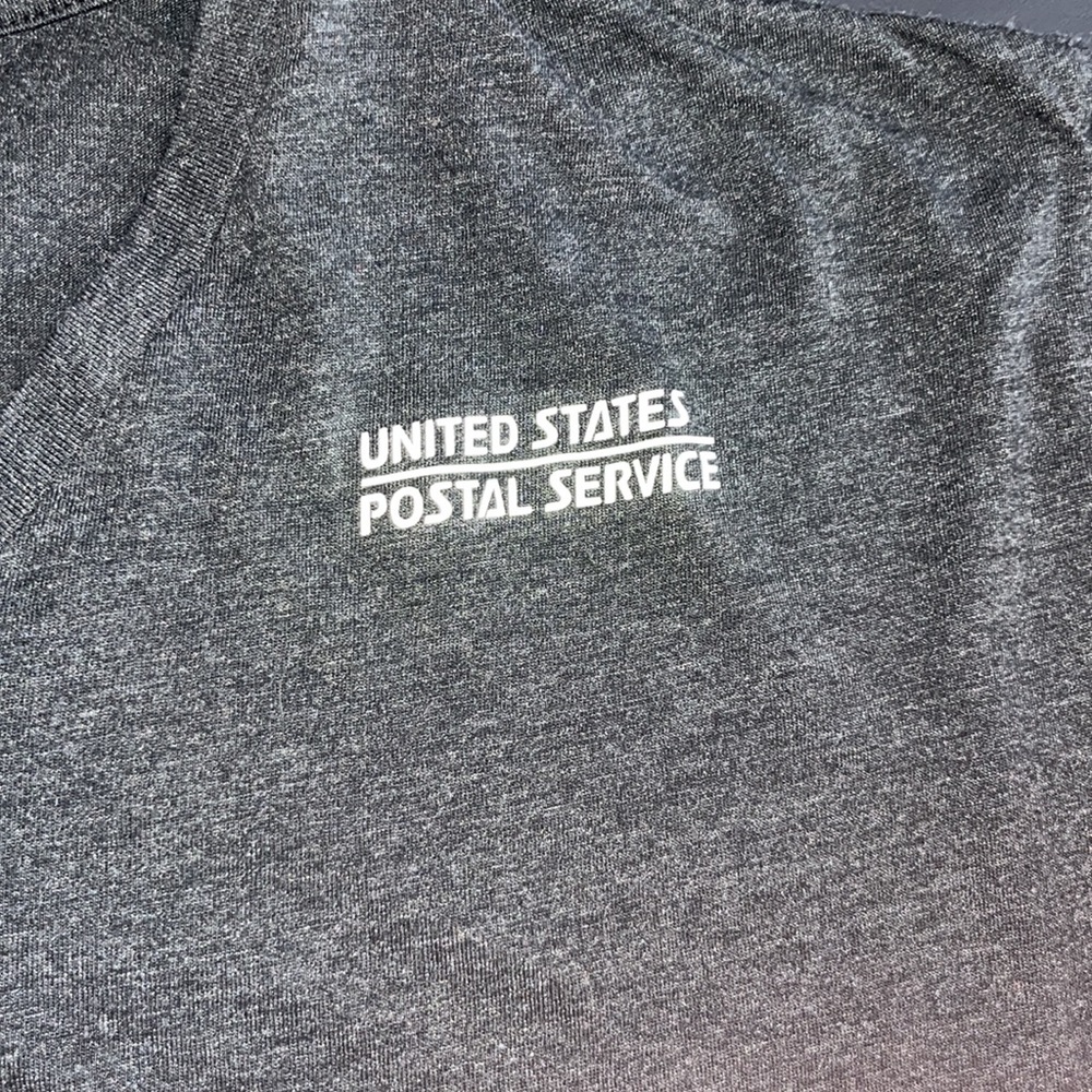 Women’s USPS vneck tshirt - Picture 2 of 5